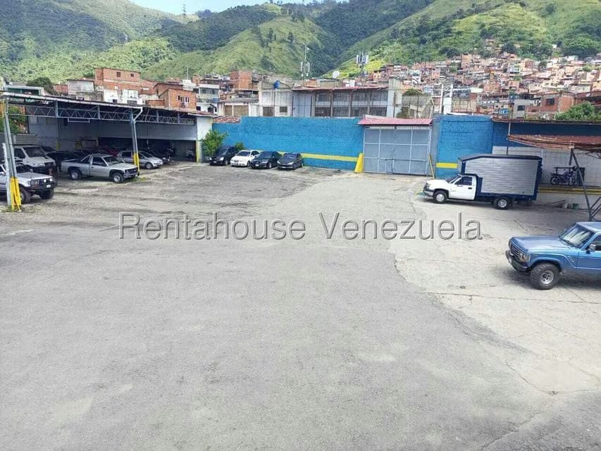 Comercial (Estacionamiento) en Venta en Catia, Distrito Metropolitano - 14