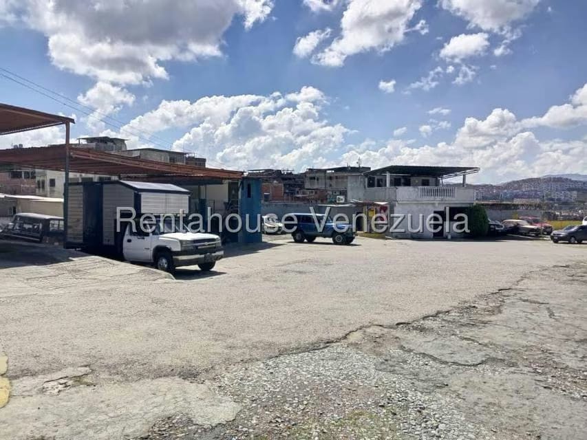 Comercial (Estacionamiento) en Venta en Catia, Distrito Metropolitano - 34