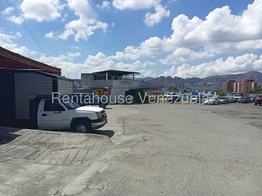 Comercial (Estacionamiento) en Venta en Catia, Distrito Metropolitano - 42