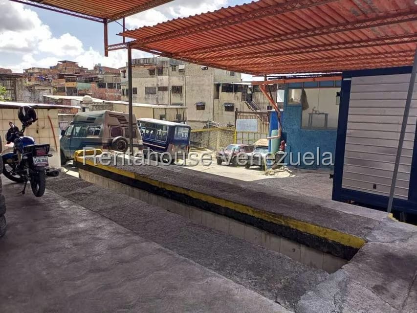 Comercial (Estacionamiento) en Venta en Catia, Distrito Metropolitano - 44