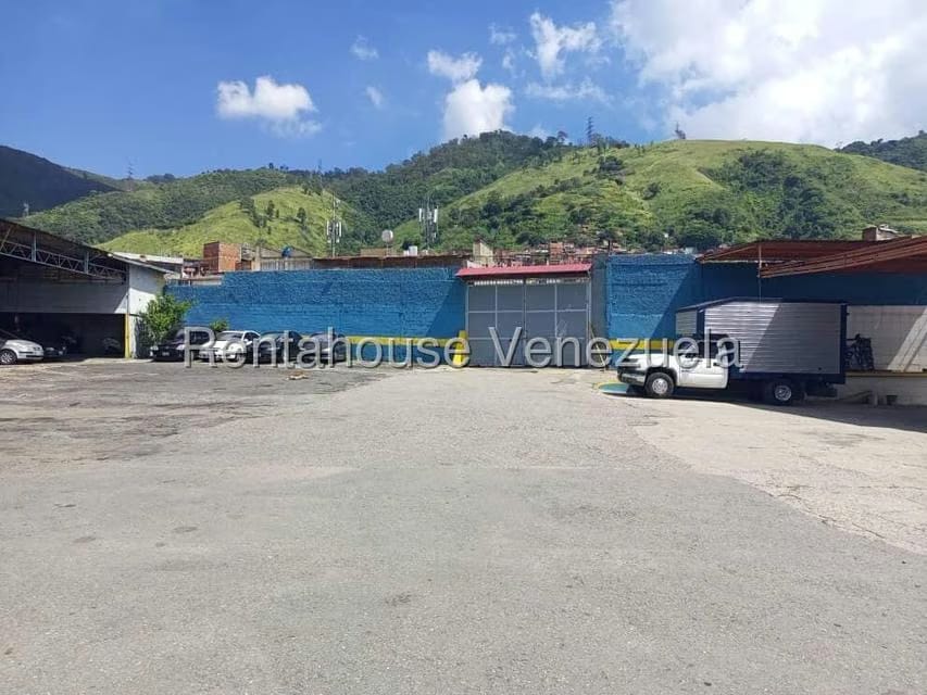 Comercial (Estacionamiento) en Venta en Catia, Distrito Metropolitano - 48