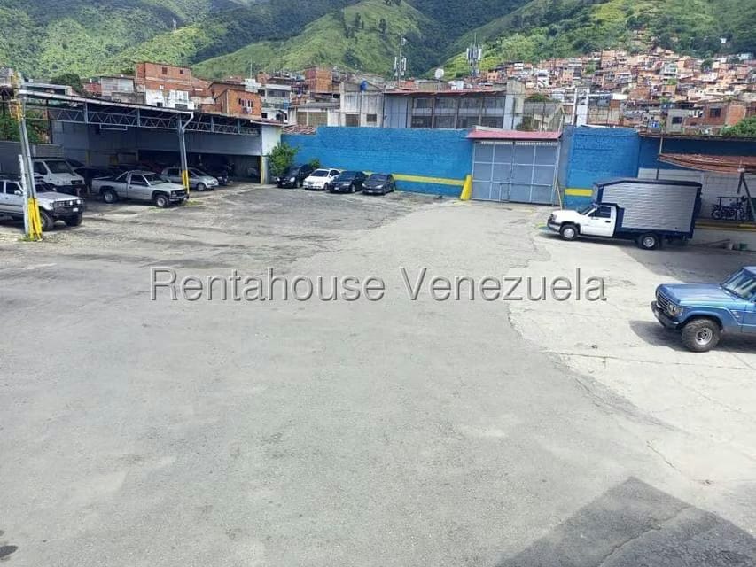 Comercial (Estacionamiento) en Venta en Catia, Distrito Metropolitano - 10