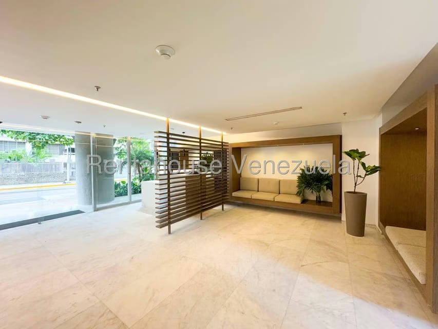 Apartamento (1 Nivel) en Alquiler en Las Mercedes, Distrito Metropolitano - 42