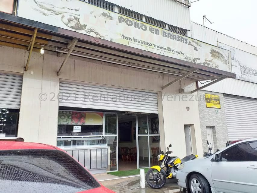 Comercial (Local Comercial) en Venta en La Atlantida, Vargas - 4