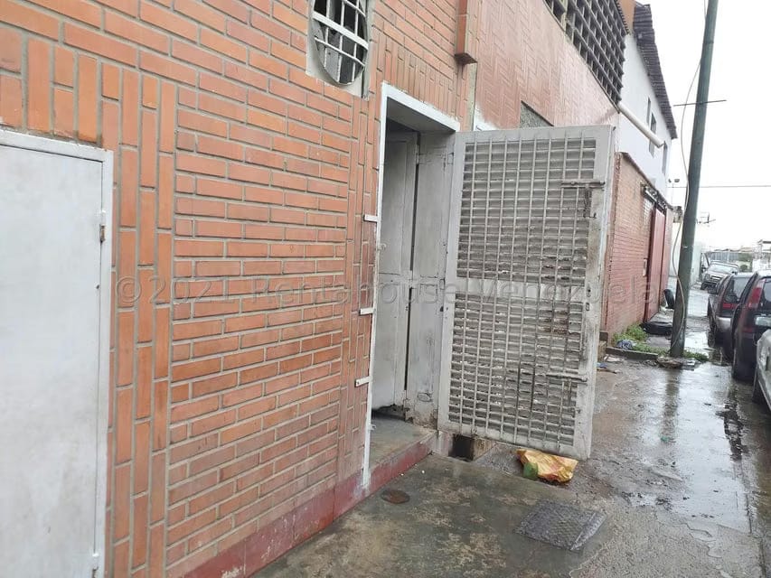 Comercial (Local Comercial) en Venta en La Atlantida, Vargas - 45