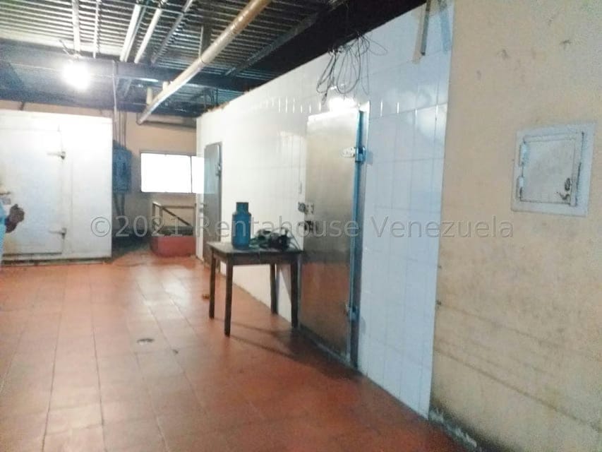 Comercial (Local Comercial) en Venta en La Atlantida, Vargas - 70
