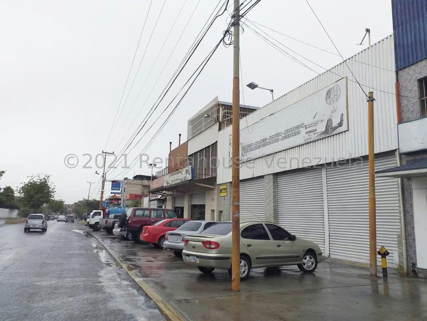 Comercial (Local Comercial) en Venta en La Atlantida, Vargas - 84