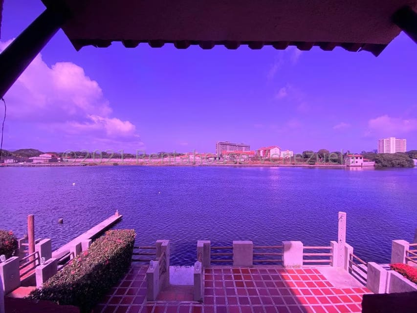 Townhouse (Multiples Niveles) en Venta en Puerto Encantado, Miranda - 30