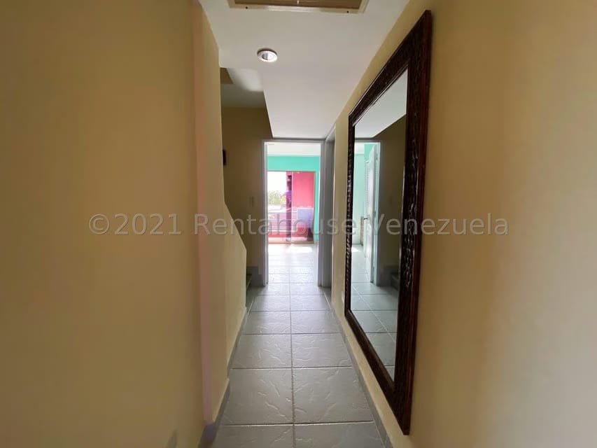 Townhouse (Multiples Niveles) en Venta en Puerto Encantado, Miranda - 35