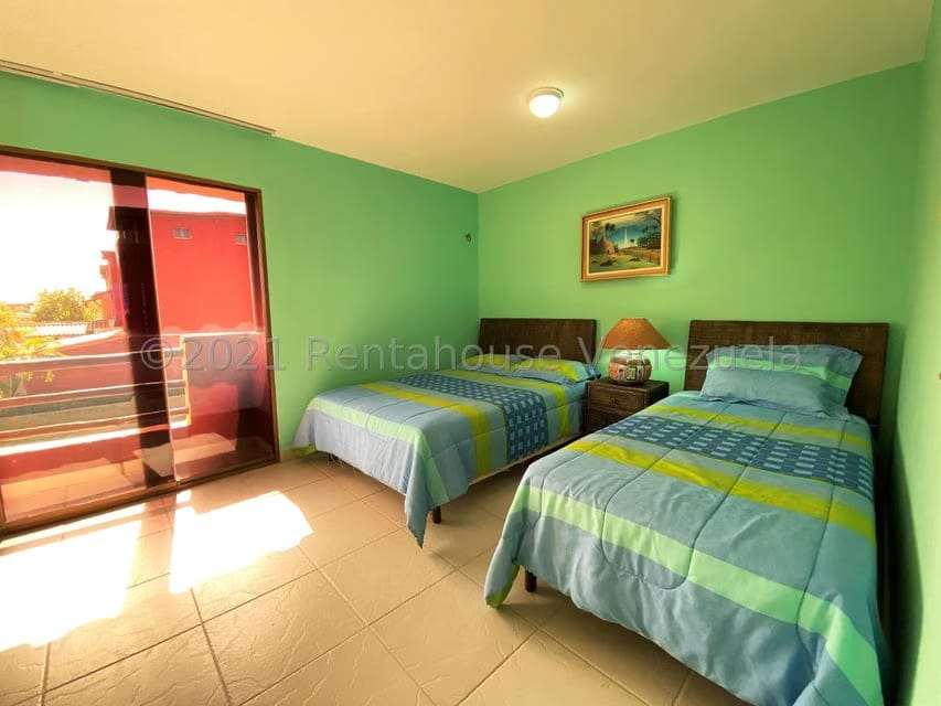 Townhouse (Multiples Niveles) en Venta en Puerto Encantado, Miranda - 39
