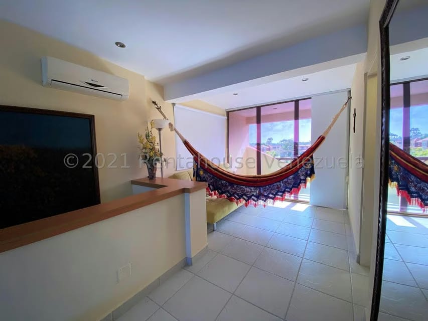 Townhouse (Multiples Niveles) en Venta en Puerto Encantado, Miranda - 46