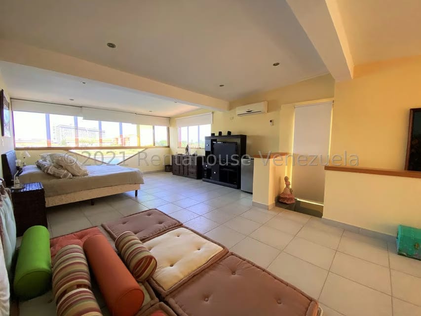 Townhouse (Multiples Niveles) en Venta en Puerto Encantado, Miranda - 49