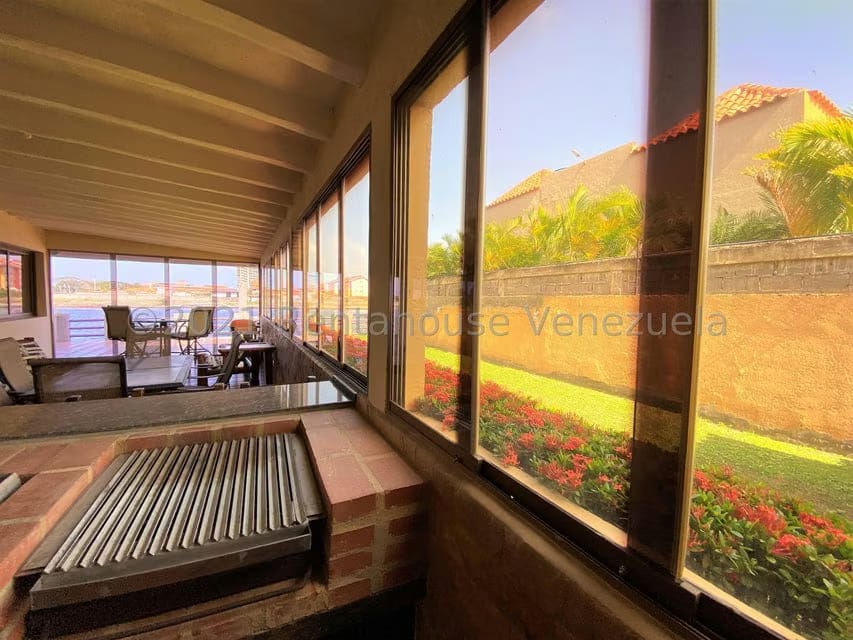 Townhouse (Multiples Niveles) en Venta en Puerto Encantado, Miranda - 9
