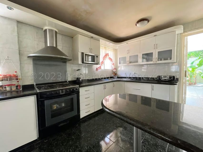 Casa (Duplex) en Venta en San Jacinto, Aragua - 11