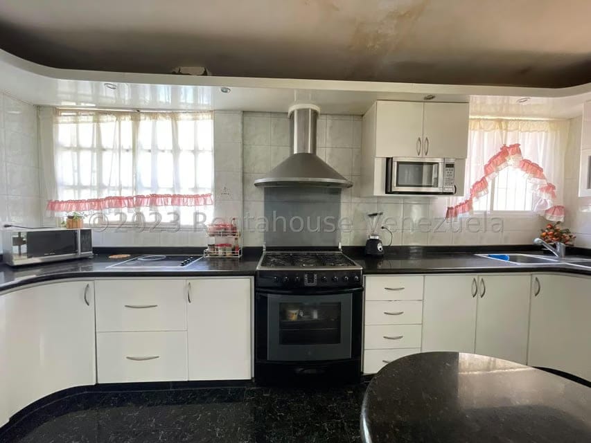 Casa (Duplex) en Venta en San Jacinto, Aragua - 12