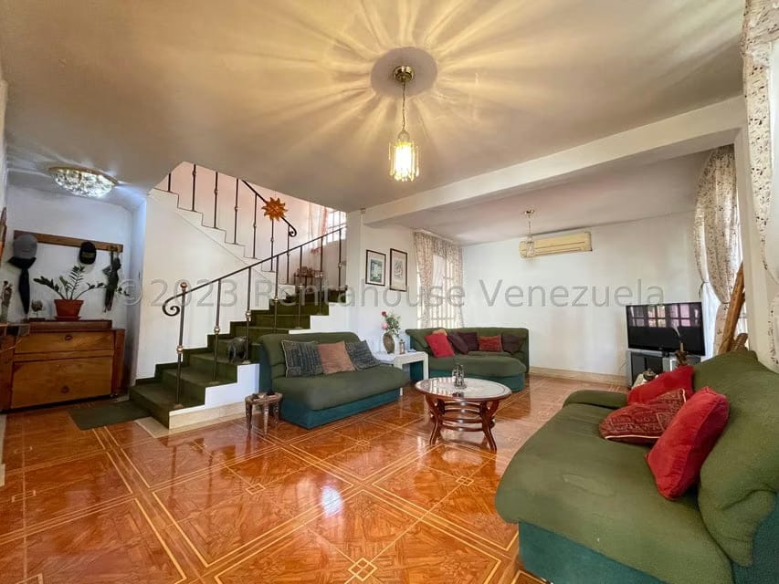 Casa (Duplex) en Venta en San Jacinto, Aragua - 4