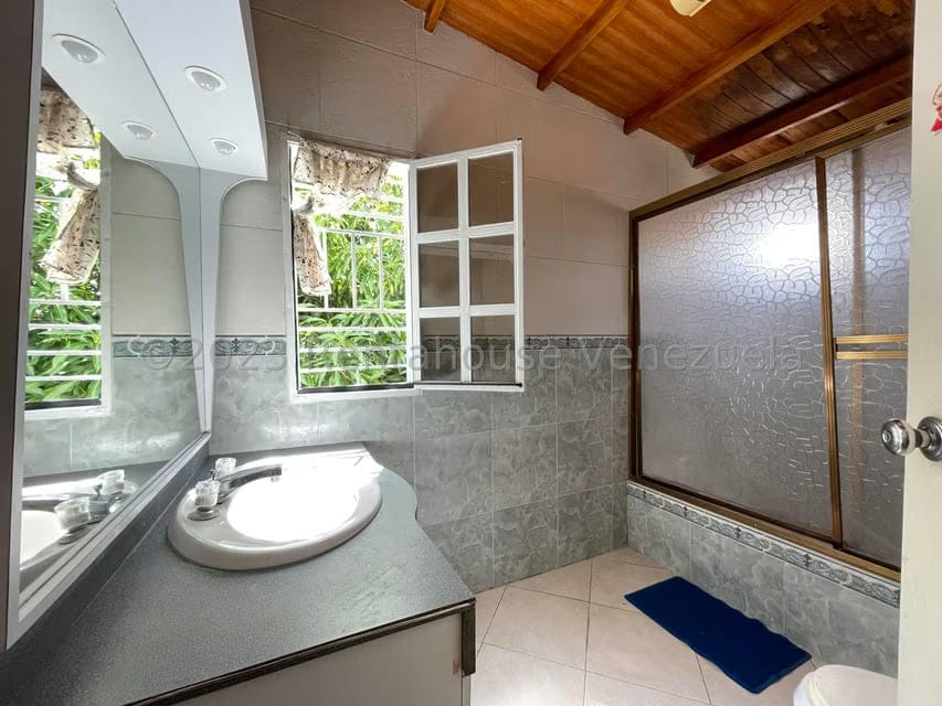 Casa (Duplex) en Venta en San Jacinto, Aragua - 31