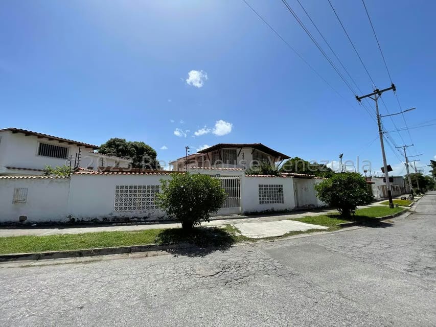 Casa (Duplex) en Venta en San Jacinto, Aragua - 68