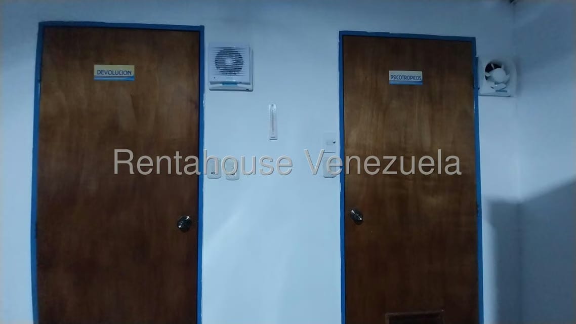 Comercial (Local Comercial) en Alquiler en Zona Este, Lara - 22