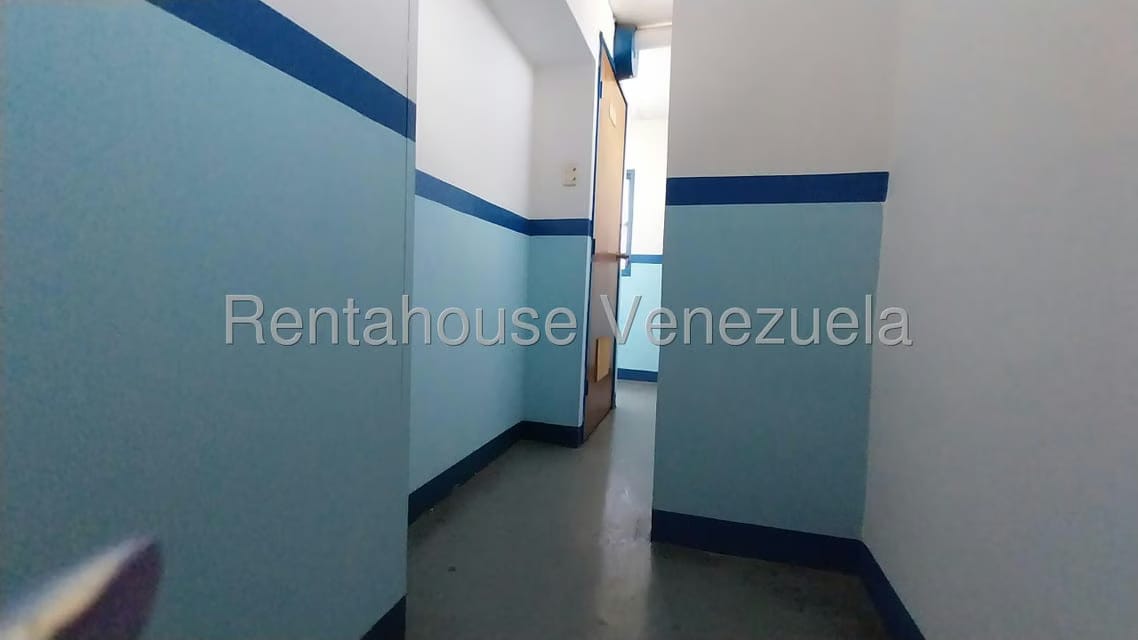 Comercial (Local Comercial) en Alquiler en Zona Este, Lara - 27