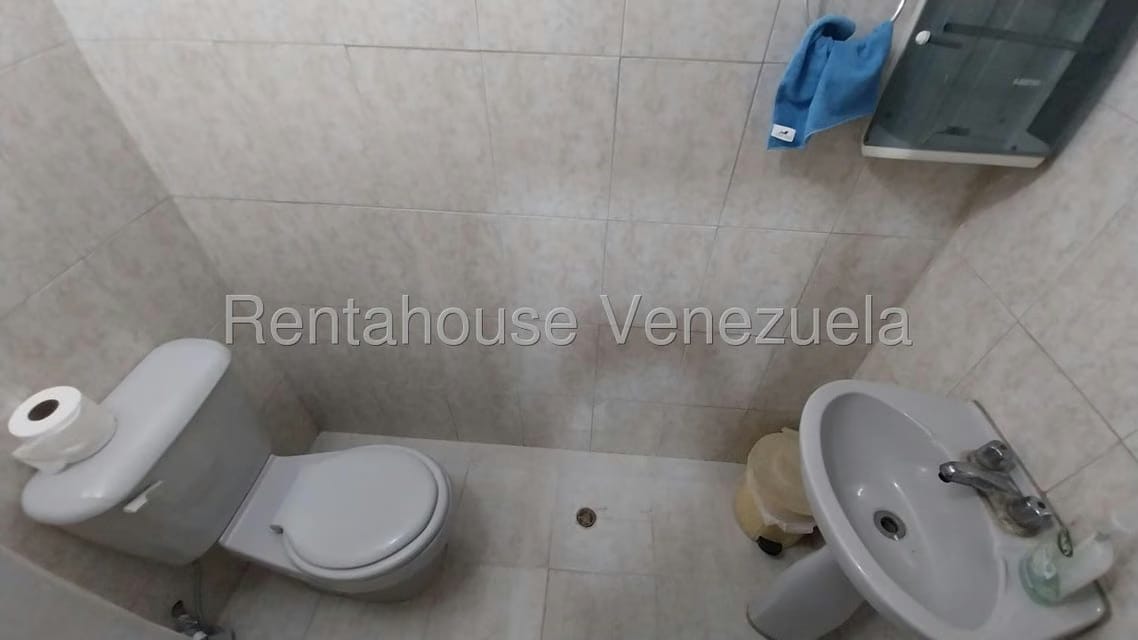 Comercial (Local Comercial) en Alquiler en Zona Este, Lara - 34