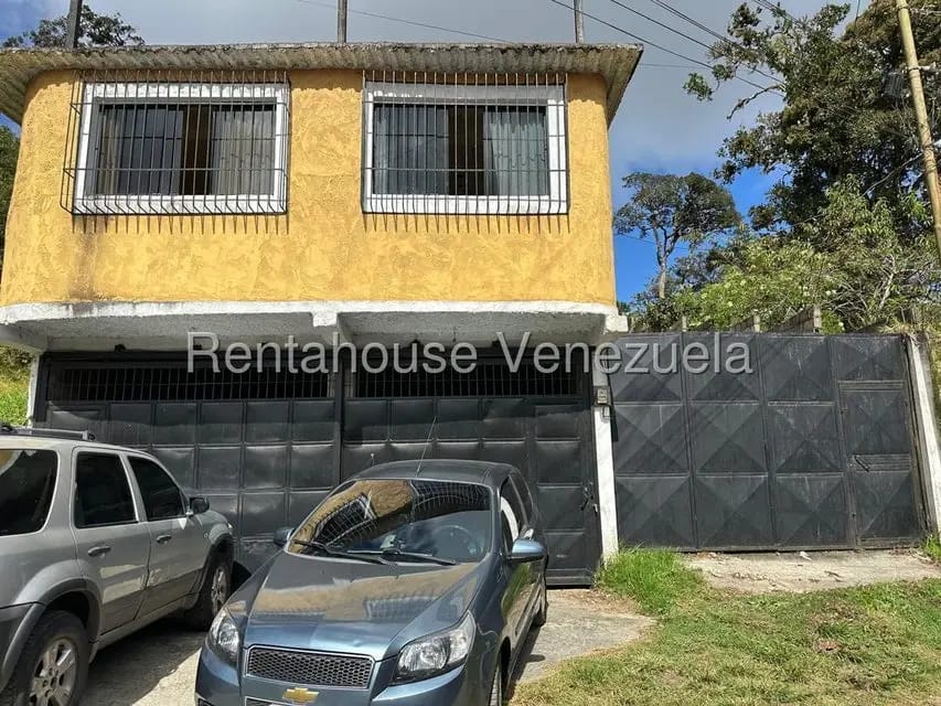 Casa (Multipes Niveles) en Venta en El Junko Country Club, Vargas