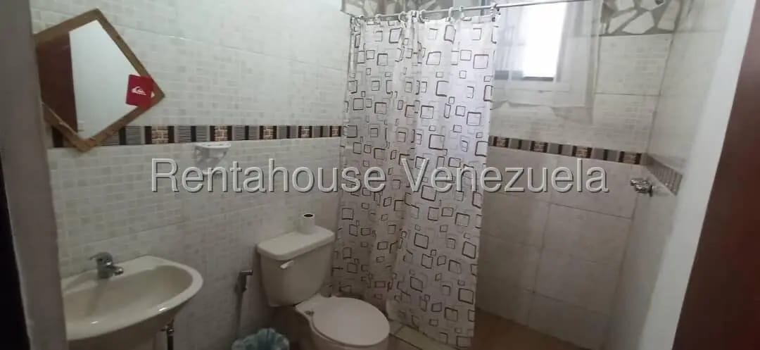 Casa (Multipes Niveles) en Venta en El Junko Country Club, Vargas - 13