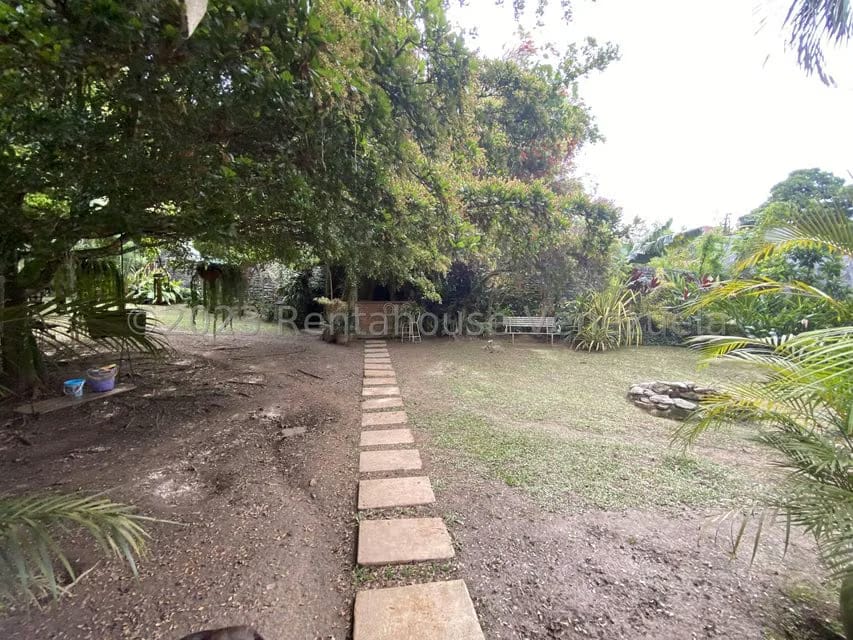 Casa (Multipes Niveles) en Venta en La Lagunita Country Club, Distrito Metropolitano - 13