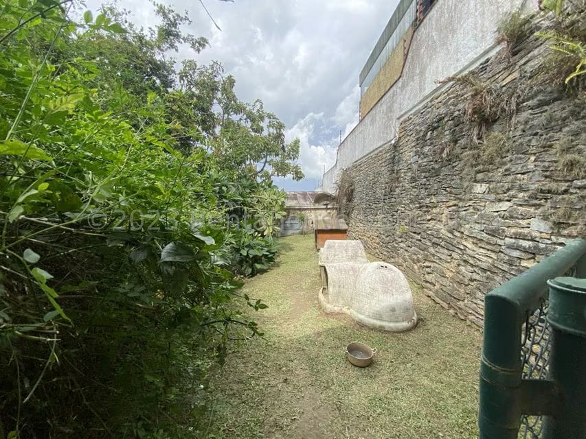 Casa (Multipes Niveles) en Venta en La Lagunita Country Club, Distrito Metropolitano - 16
