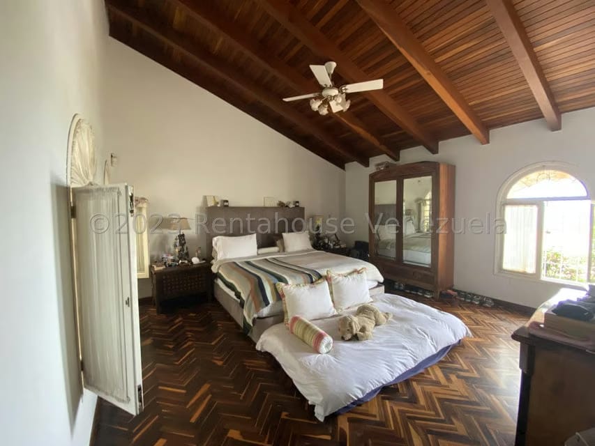 Casa (Multipes Niveles) en Venta en La Lagunita Country Club, Distrito Metropolitano - 33