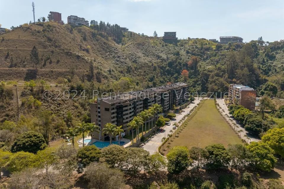 Apartamento (1 Nivel) en Venta en Lomas de La Lagunita, Distrito Metropolitano - 4