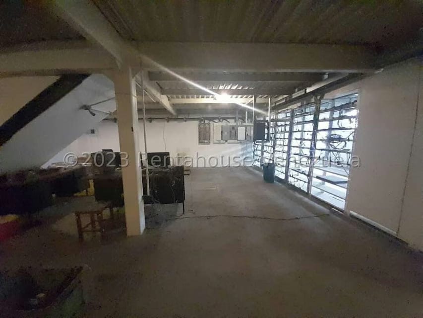 Comercial (Galpon - Deposito) en Alquiler en Antimano, Distrito Metropolitano - 16