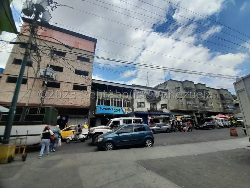 Comercial (Galpon - Deposito) en Alquiler en Antimano, Distrito Metropolitano - 23