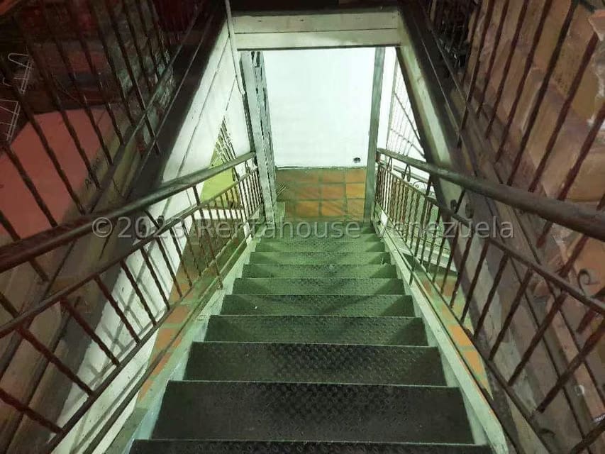Comercial (Galpon - Deposito) en Alquiler en Antimano, Distrito Metropolitano - 5