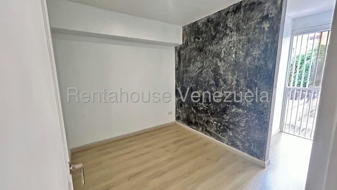 Apartamento (1 Nivel) en Alquiler en La Campiña, Distrito Metropolitano - 7