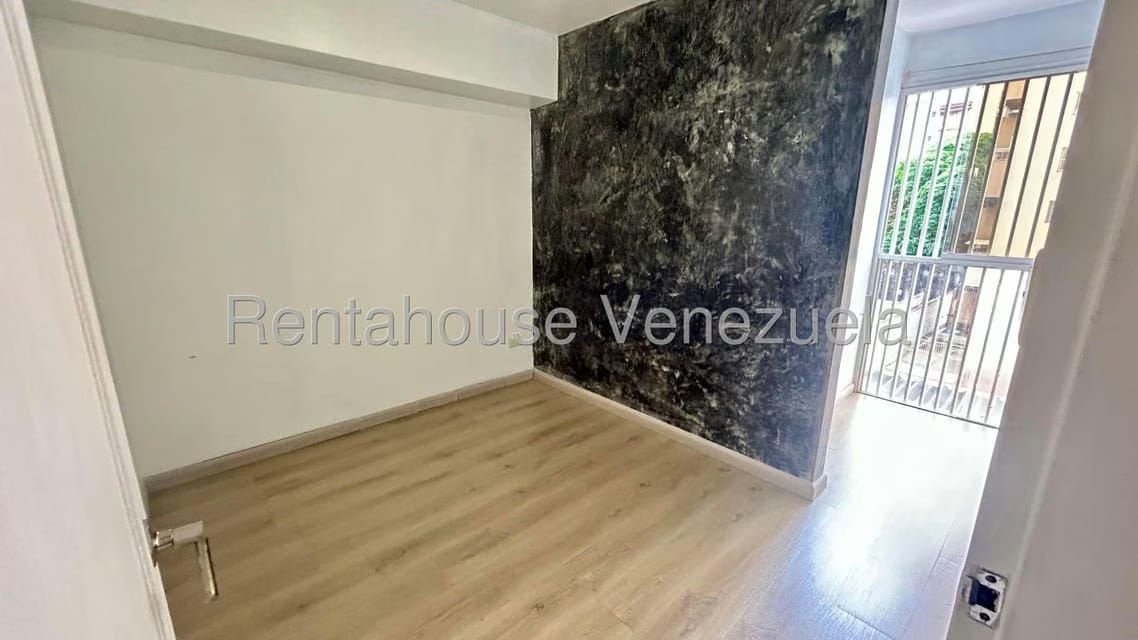Apartamento (1 Nivel) en Alquiler en La Campiña, Distrito Metropolitano - 9