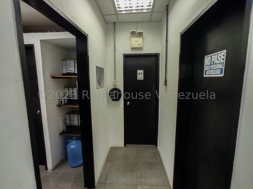 Comercial (Galpon - Deposito) en Venta en Mariperez, Distrito Metropolitano - 14