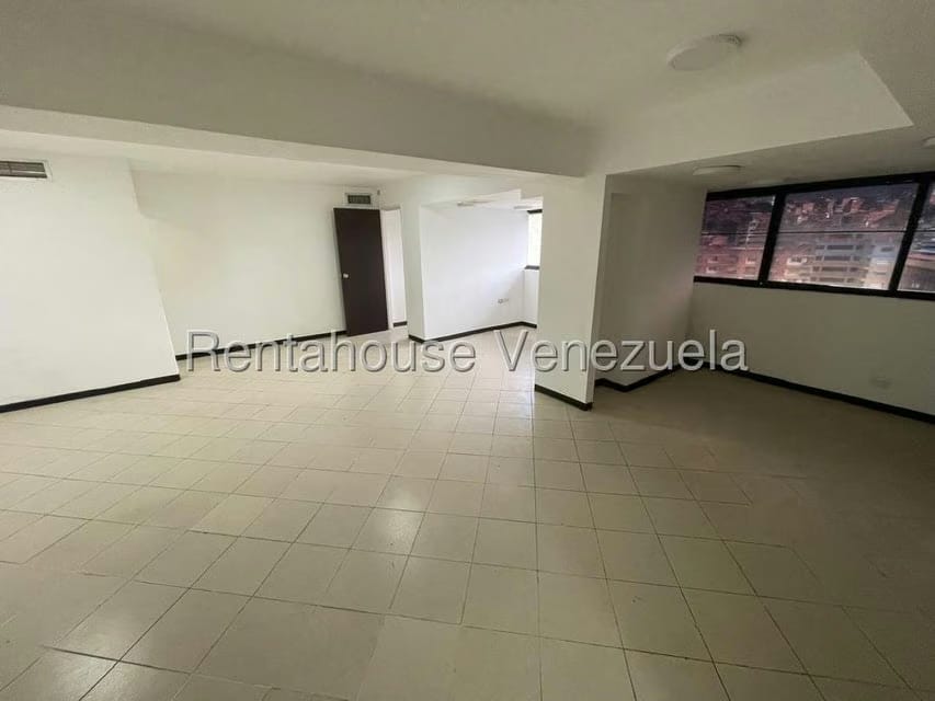 Comercial (Oficina) en Alquiler en La California Sur, Distrito Metropolitano - 3