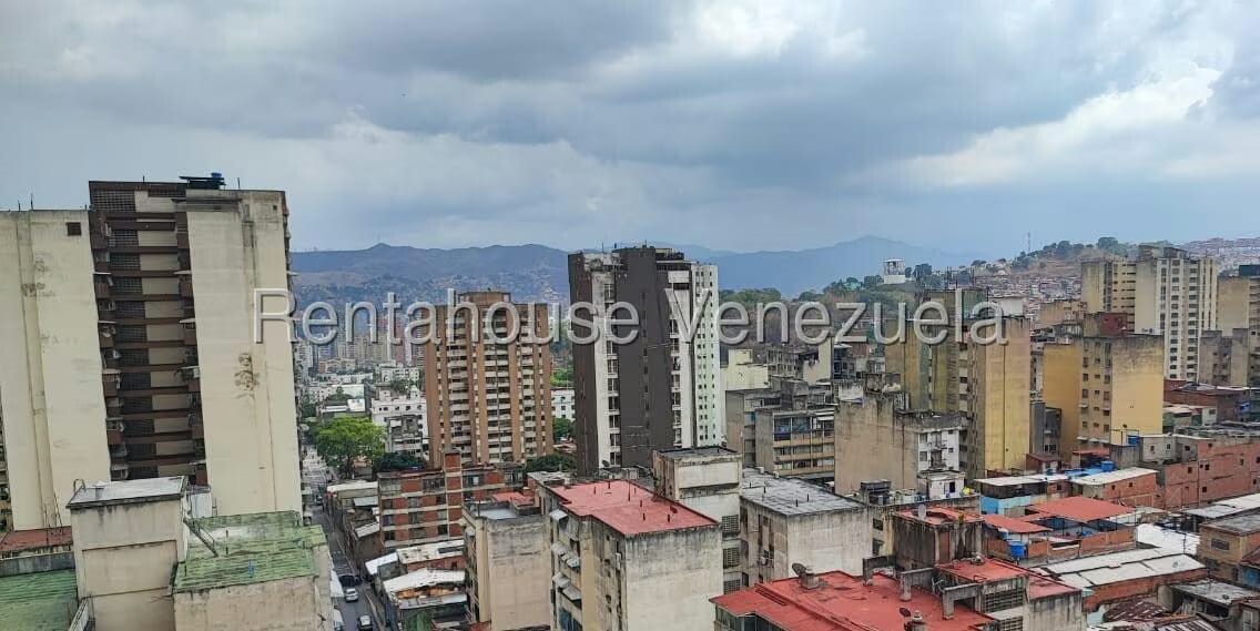 Apartamento (1 Nivel) en Venta en Parroquia Altagracia, Distrito Metropolitano - 26