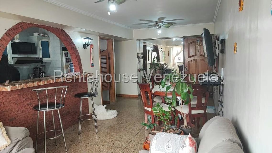 Apartamento (1 Nivel) en Venta en Parroquia Altagracia, Distrito Metropolitano - 5