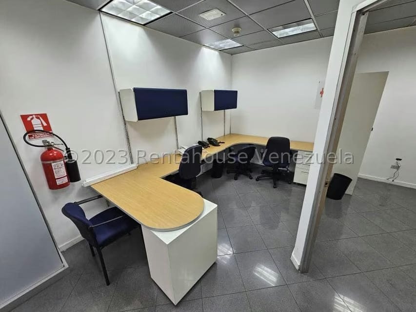 Comercial (Local Comercial) en Alquiler en Los Caobos, Distrito Metropolitano - 12