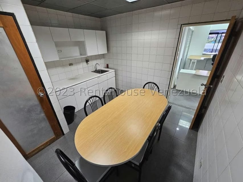 Comercial (Local Comercial) en Alquiler en Los Caobos, Distrito Metropolitano - 16