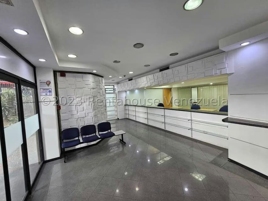 Comercial (Local Comercial) en Alquiler en Los Caobos, Distrito Metropolitano - 3