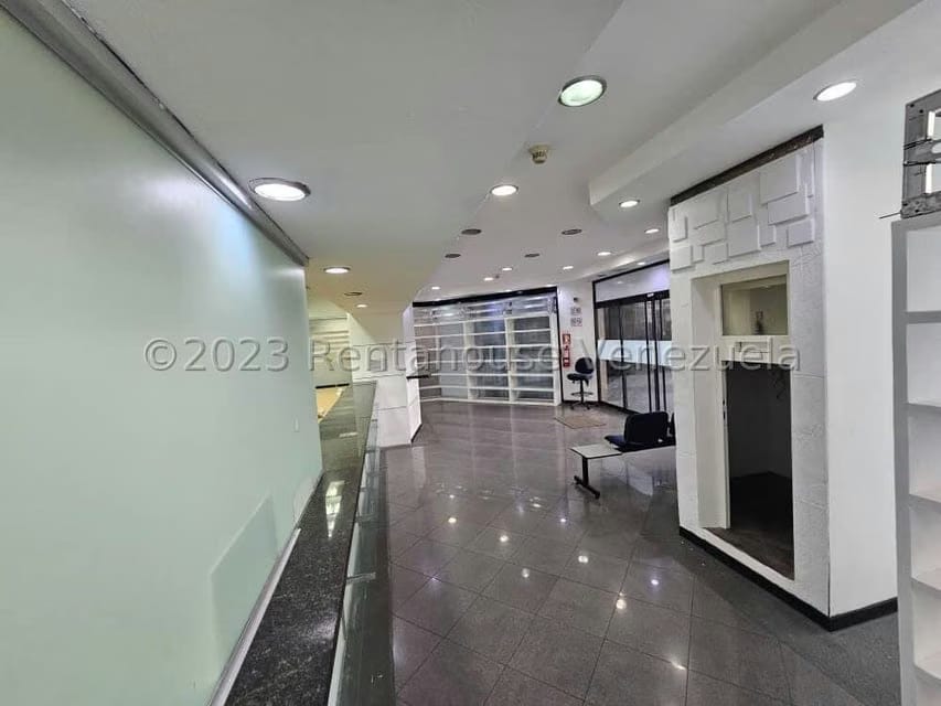 Comercial (Local Comercial) en Alquiler en Los Caobos, Distrito Metropolitano - 25