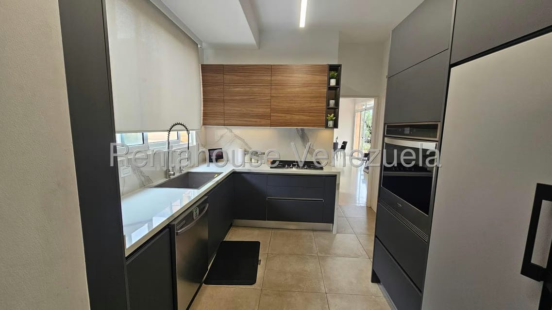 Apartamento (Penthouse) en Venta en Lomas del Sol, Distrito Metropolitano - 8