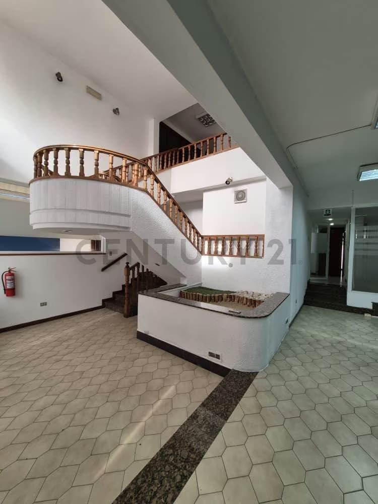 Century21 ofrece en venta Quinta para uso empresarial - 10