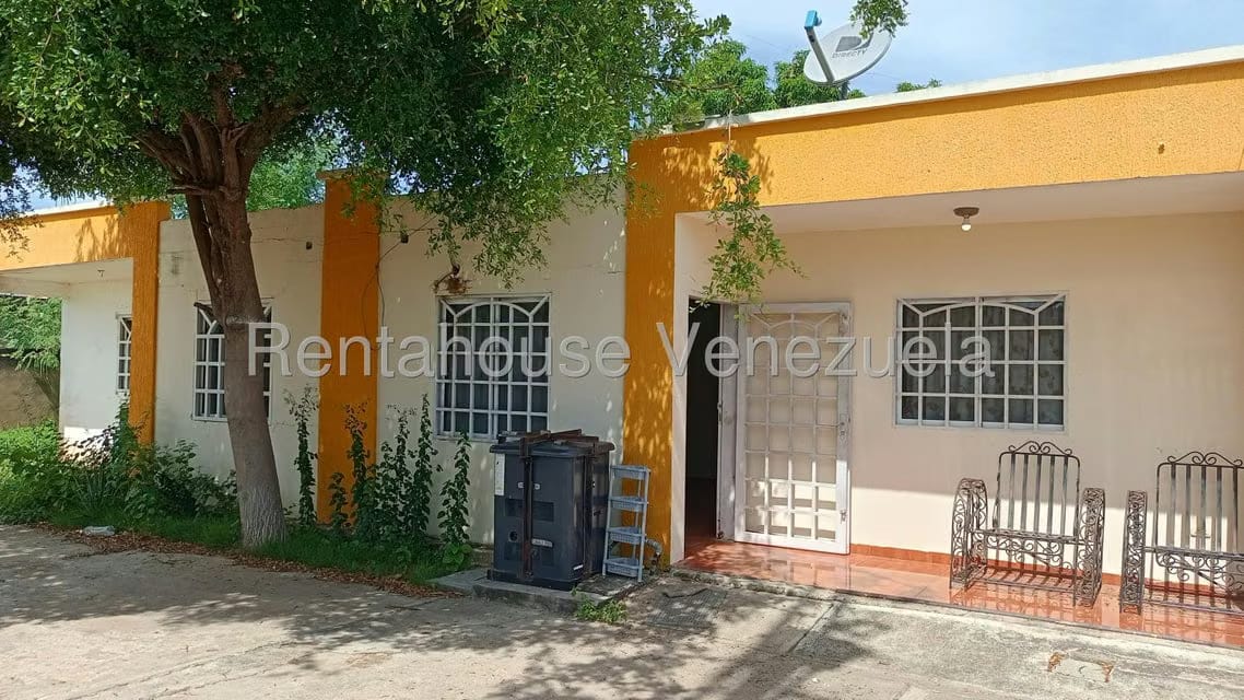 Casa (1 Nivel) en Venta en Avenida Vargas, Zulia