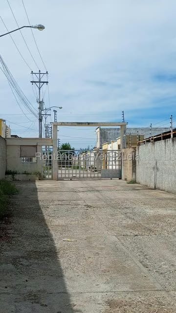Casa (1 Nivel) en Venta en Avenida Vargas, Zulia - 12