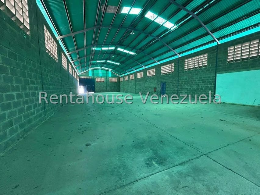 Comercial (Galpon - Deposito) en Alquiler en Parroquia Juan de Villegas, Lara - 13