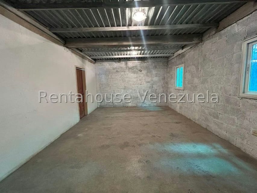 Comercial (Galpon - Deposito) en Alquiler en Parroquia Juan de Villegas, Lara - 14